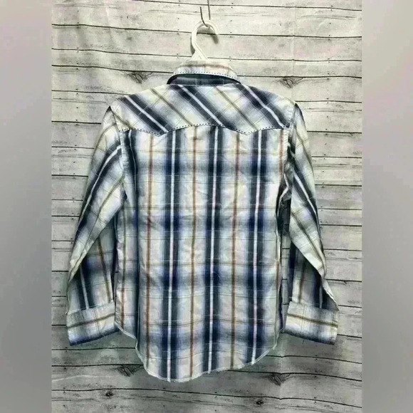 Boys Wrangler Button Down Dress Shirt size 7-8 A0031 - Picture 2 of 3